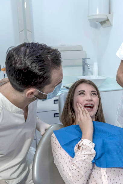 Best Root Canal Emergency Dentist  in Vero Lake Estates, FL